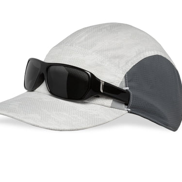 Sunday Afternoons Vaporlite Stride Cap white